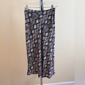 Potter's Pot Monochrome Snake Print Skirt